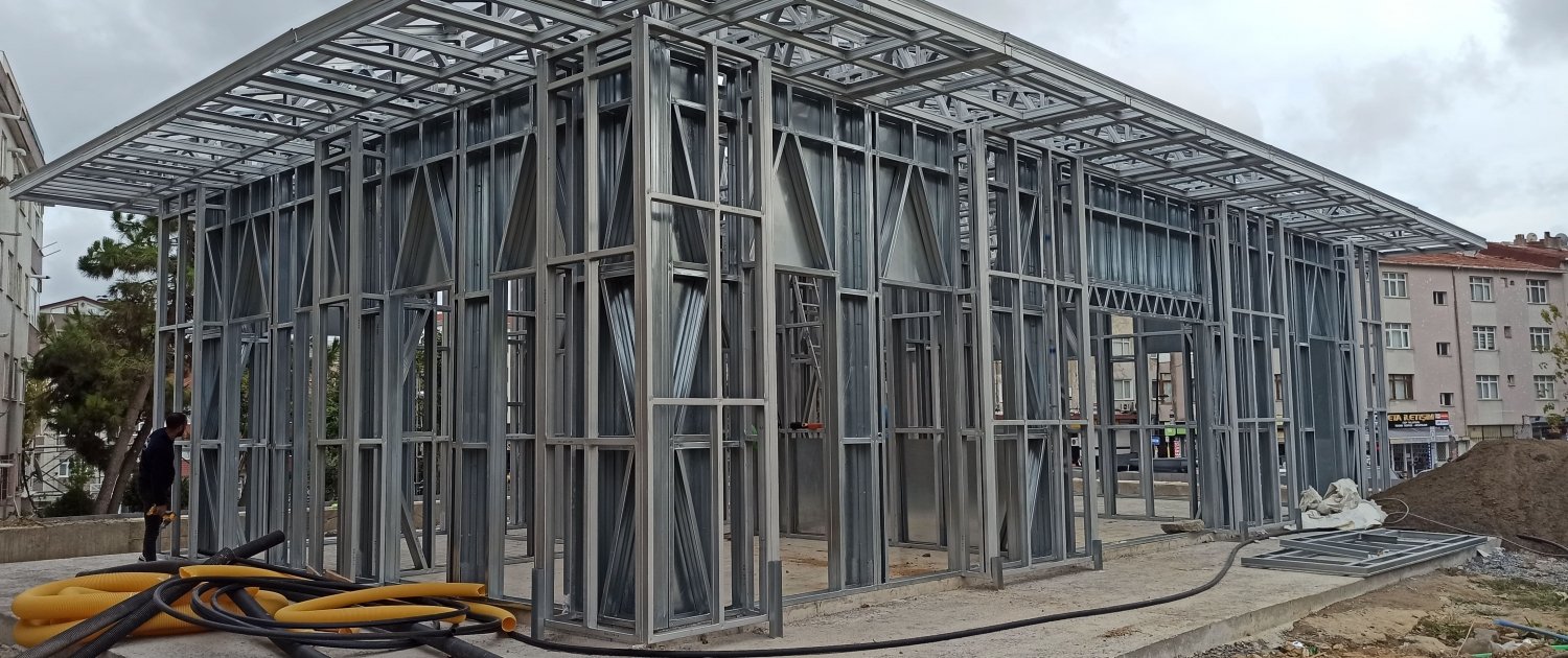 1633705257691-min-1500x630