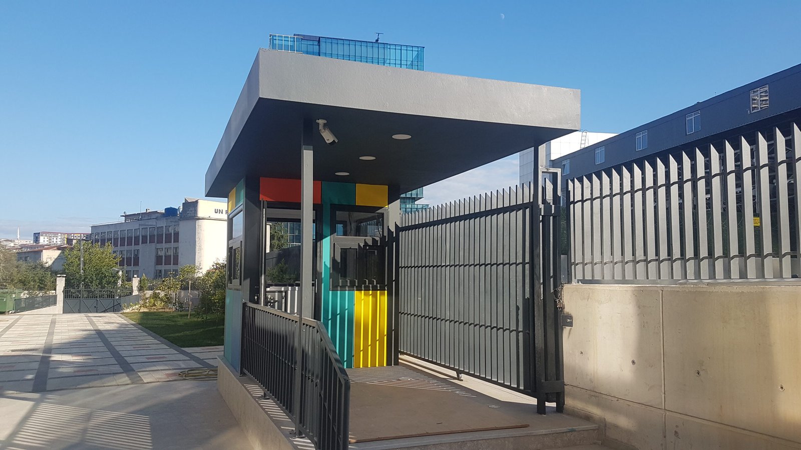 Pendik Okul Binası Resepsiyon Modülü Pramo Prefabrik3