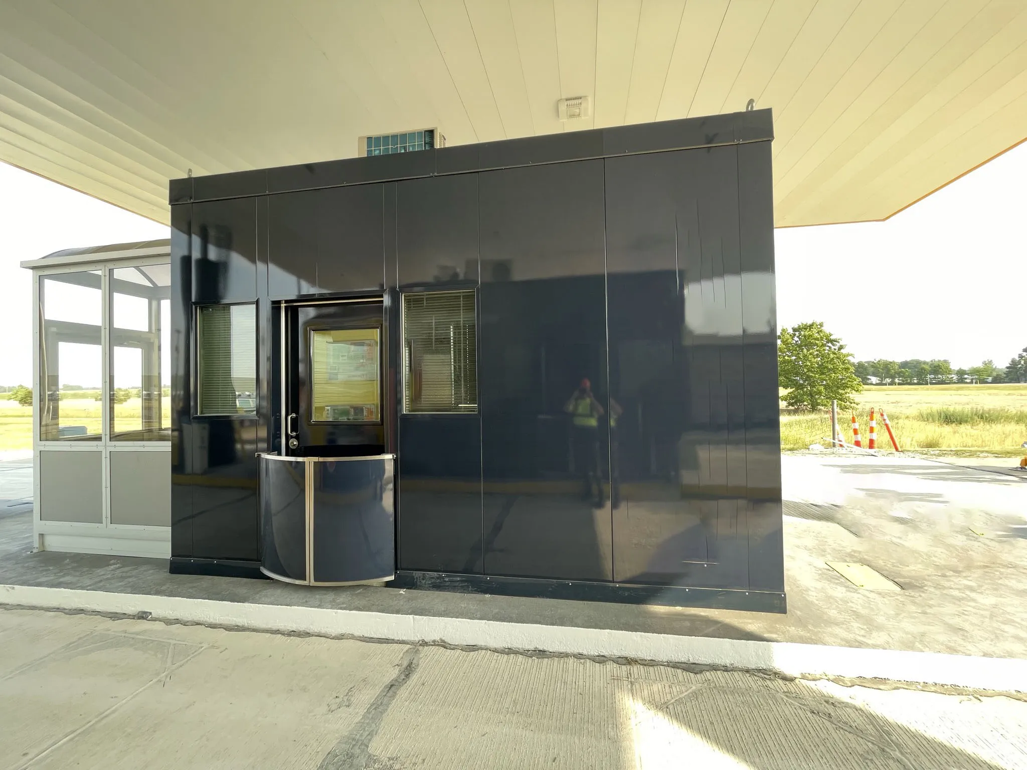 Security Cabinets Tool booth