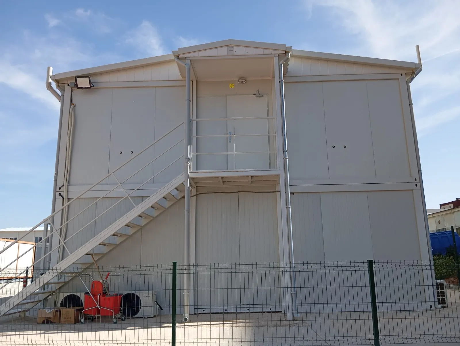 Dining area layout inside prefabricated dining hall