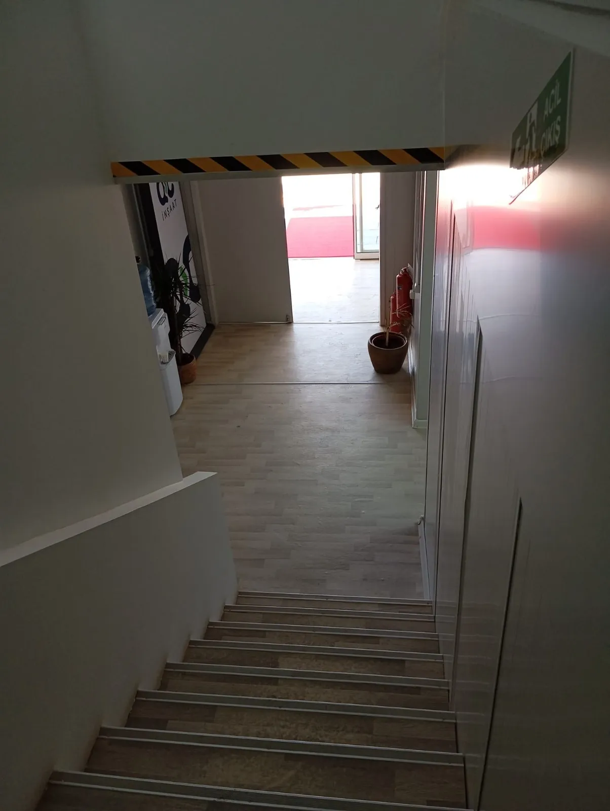 Prefabricated dining hall used in corporate facility