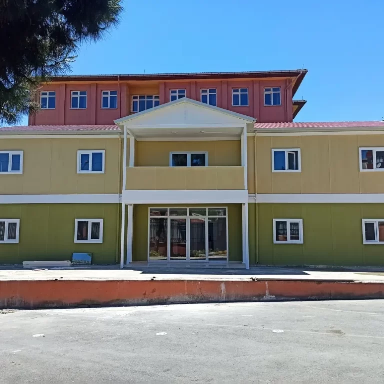 pramo-eyup-prefabrik-okul-binasi